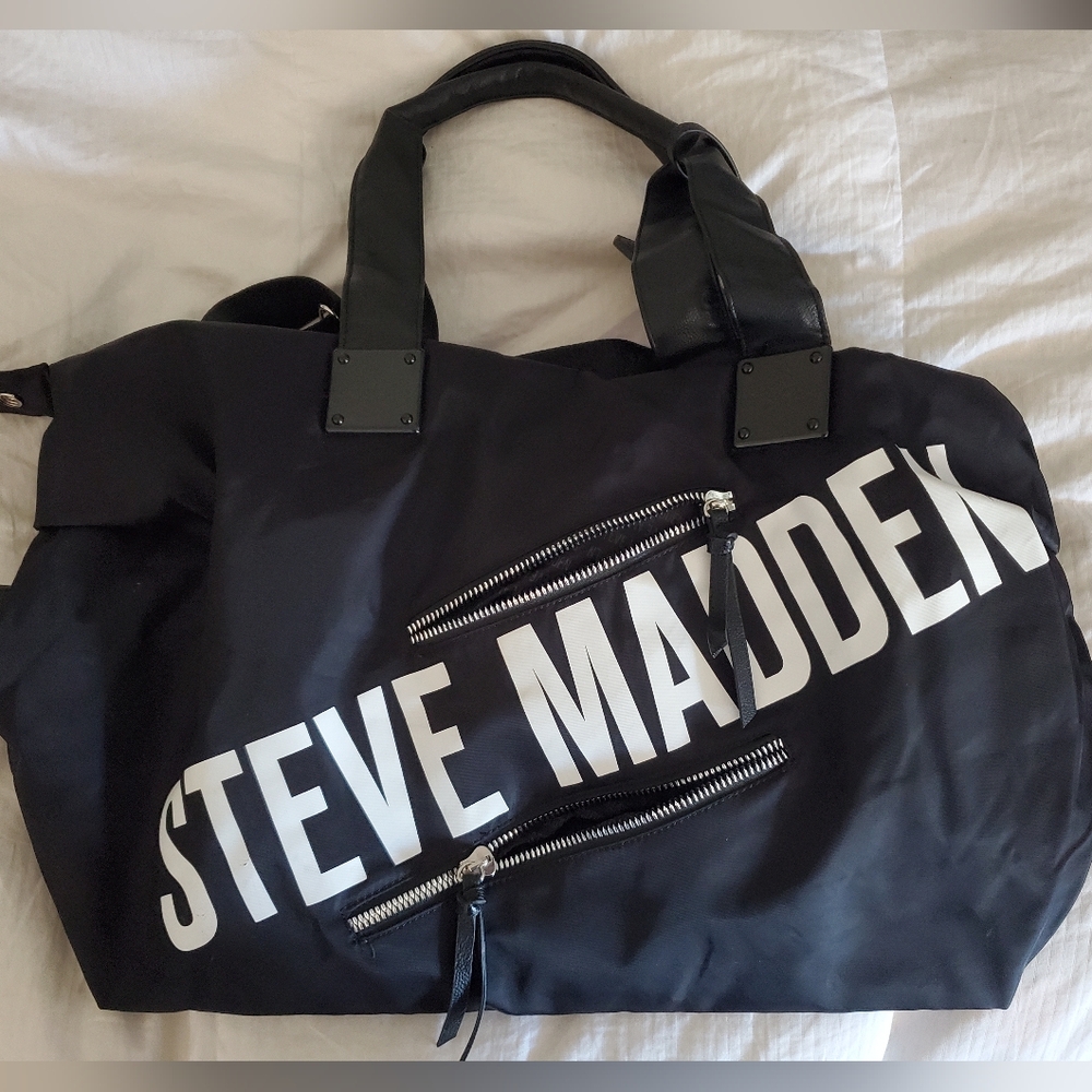 Steve Madden duffle bag